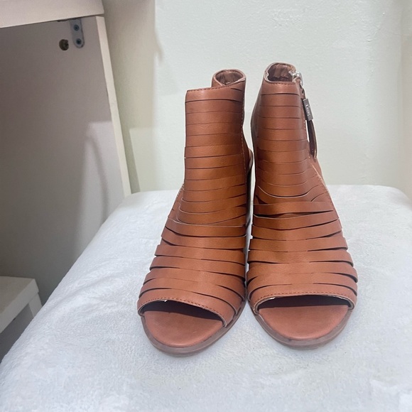 Sam Edelman Tan Heeled Boots with Open Toe and Chunky Heel size 9M kesler - Picture 10 of 16